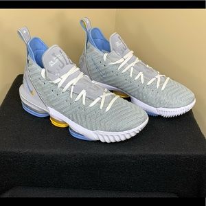 Nike LeBron 16 MLPS Basketball CK4765-001 Men 10.5